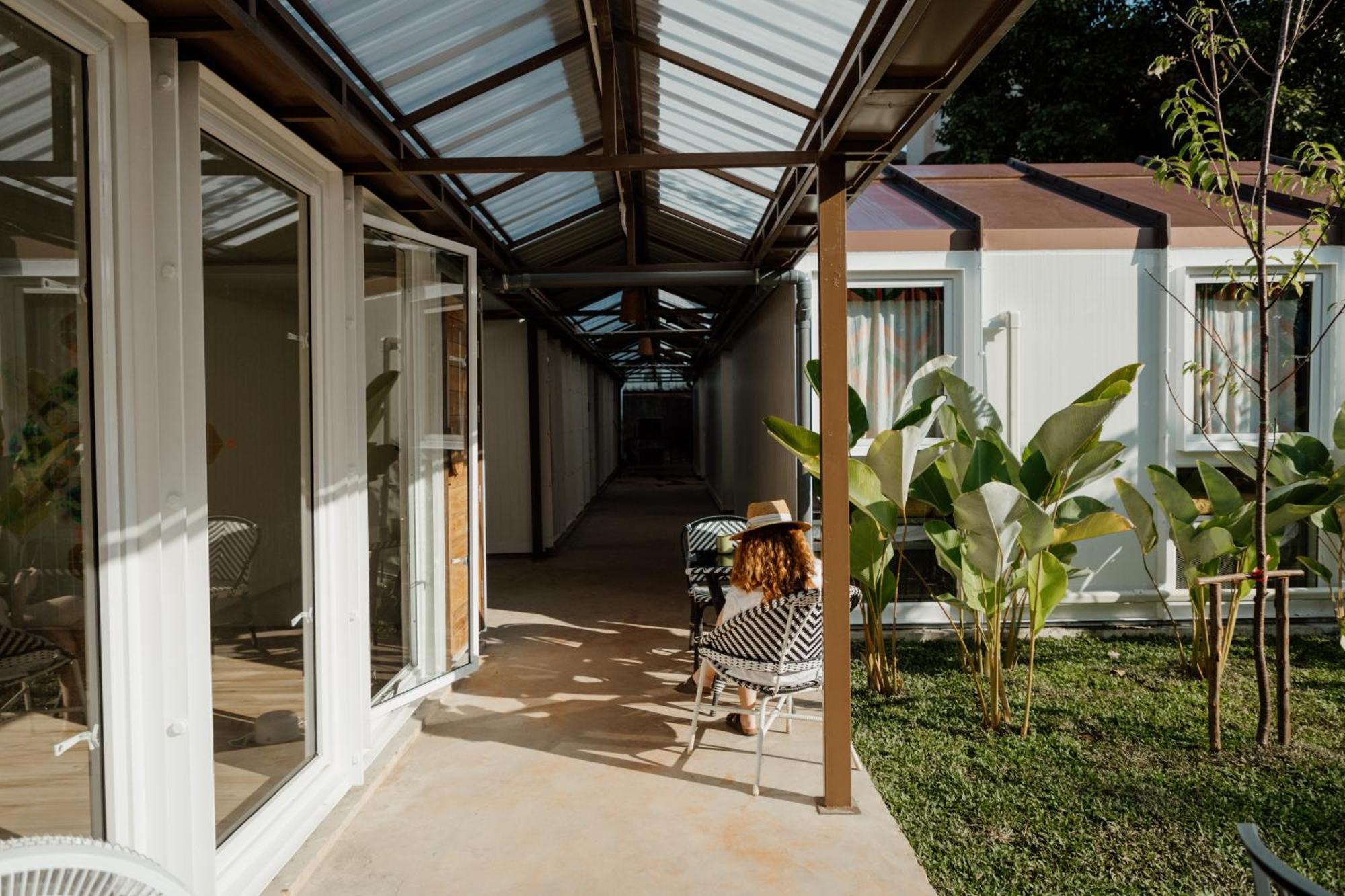 The Yard Hostel Chiang Mai Exteriör bild